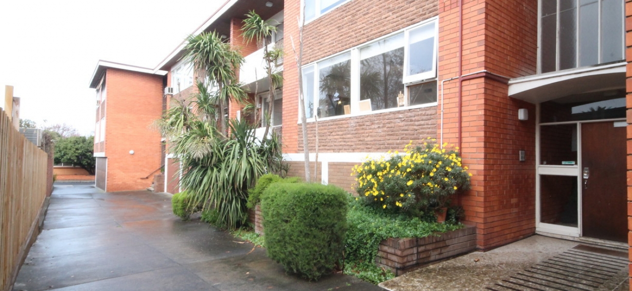 2/306 Glen Eira Road, Elsternwick VIC 3185 Rodney Morley Real Estate