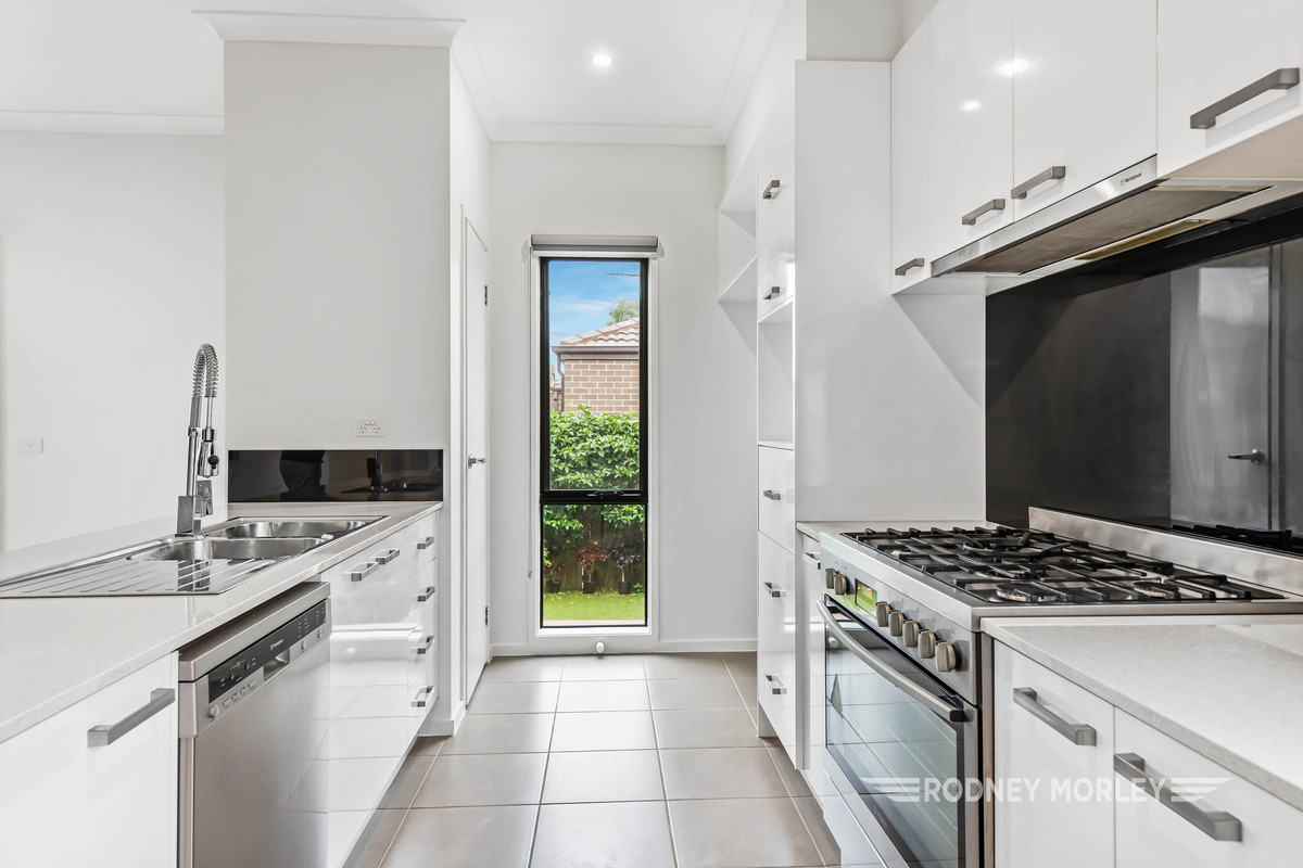 10 League Street,, Werribee - Thumbnail 4