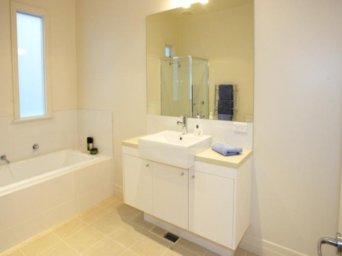 11 Derby Crescent, Caulfield East - Thumbnail 6