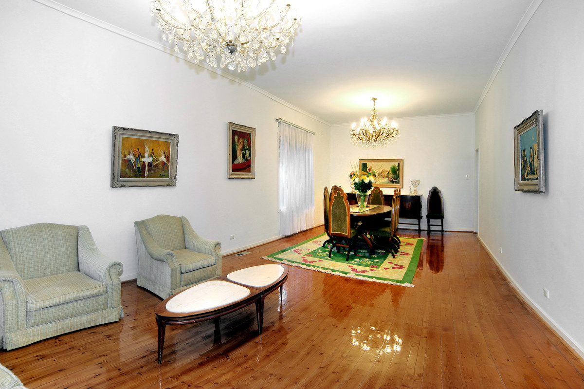 8 Orrong Grove, Caulfield North - Thumbnail 5