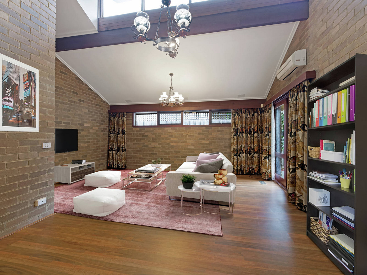 81 Bealiba Road, Caulfield South - Thumbnail 2