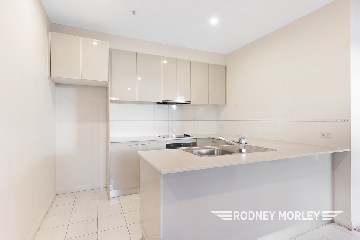 6/321 Orrong Road, St Kilda East - Thumbnail 3