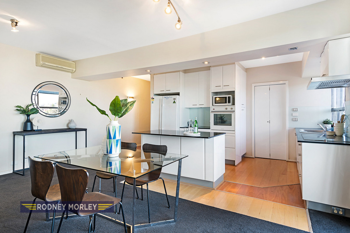 14/399 Toorak Road, South Yarra - Thumbnail 2