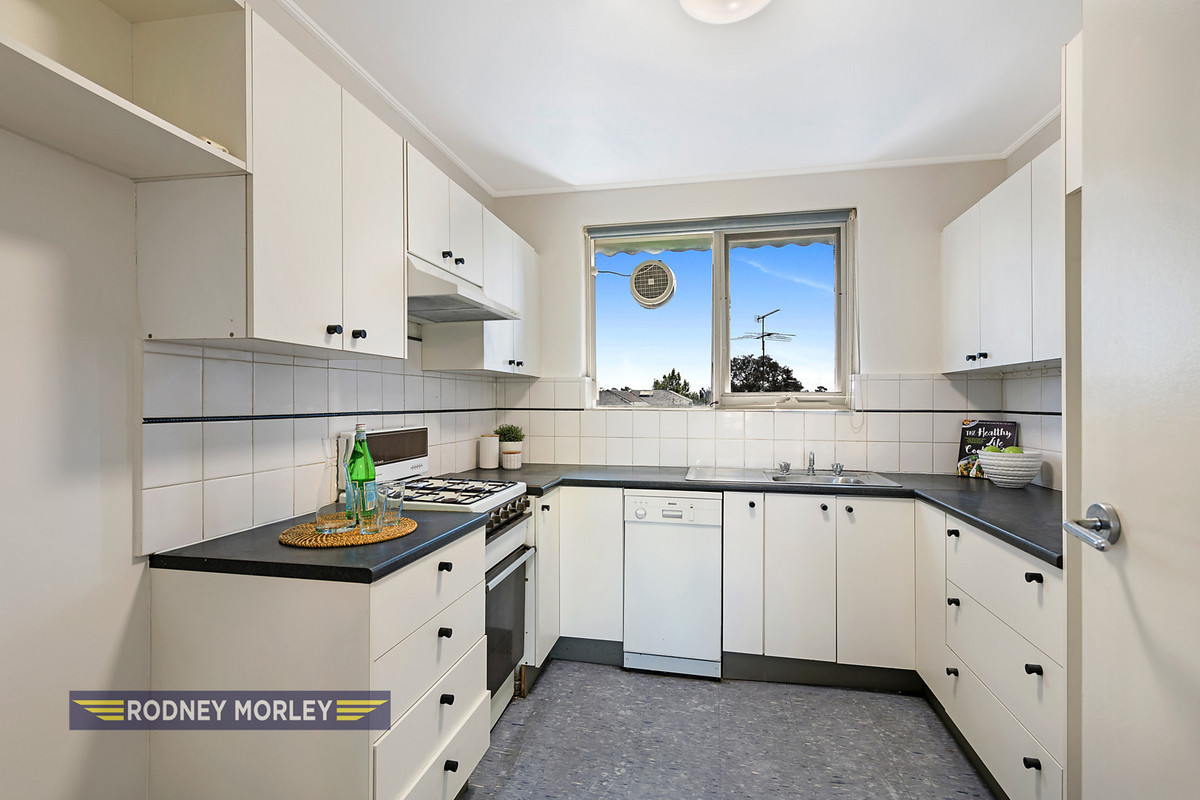 5/11 Crotonhurst Avenue, Caulfield North - Thumbnail 3