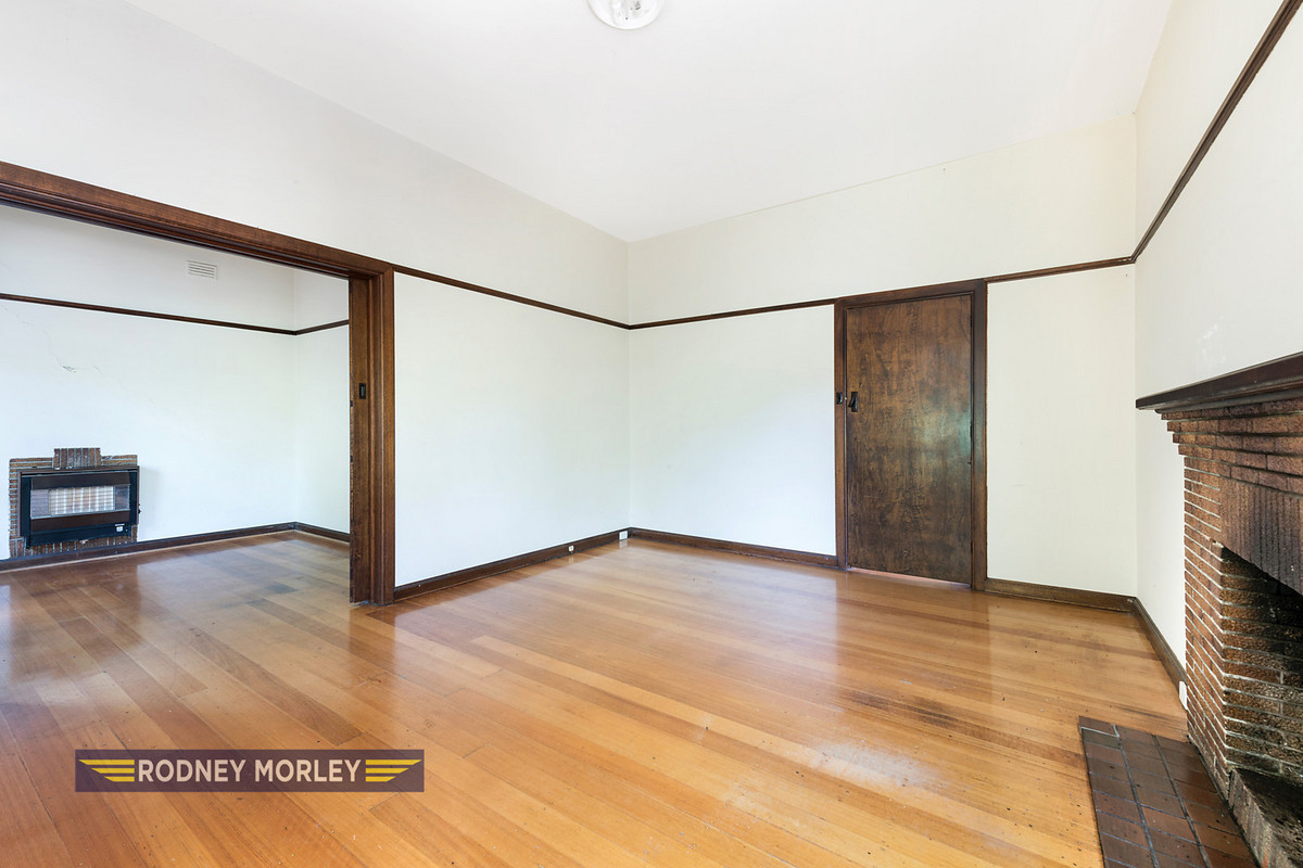 1/7 Melby Avenue, St Kilda East - Thumbnail 2