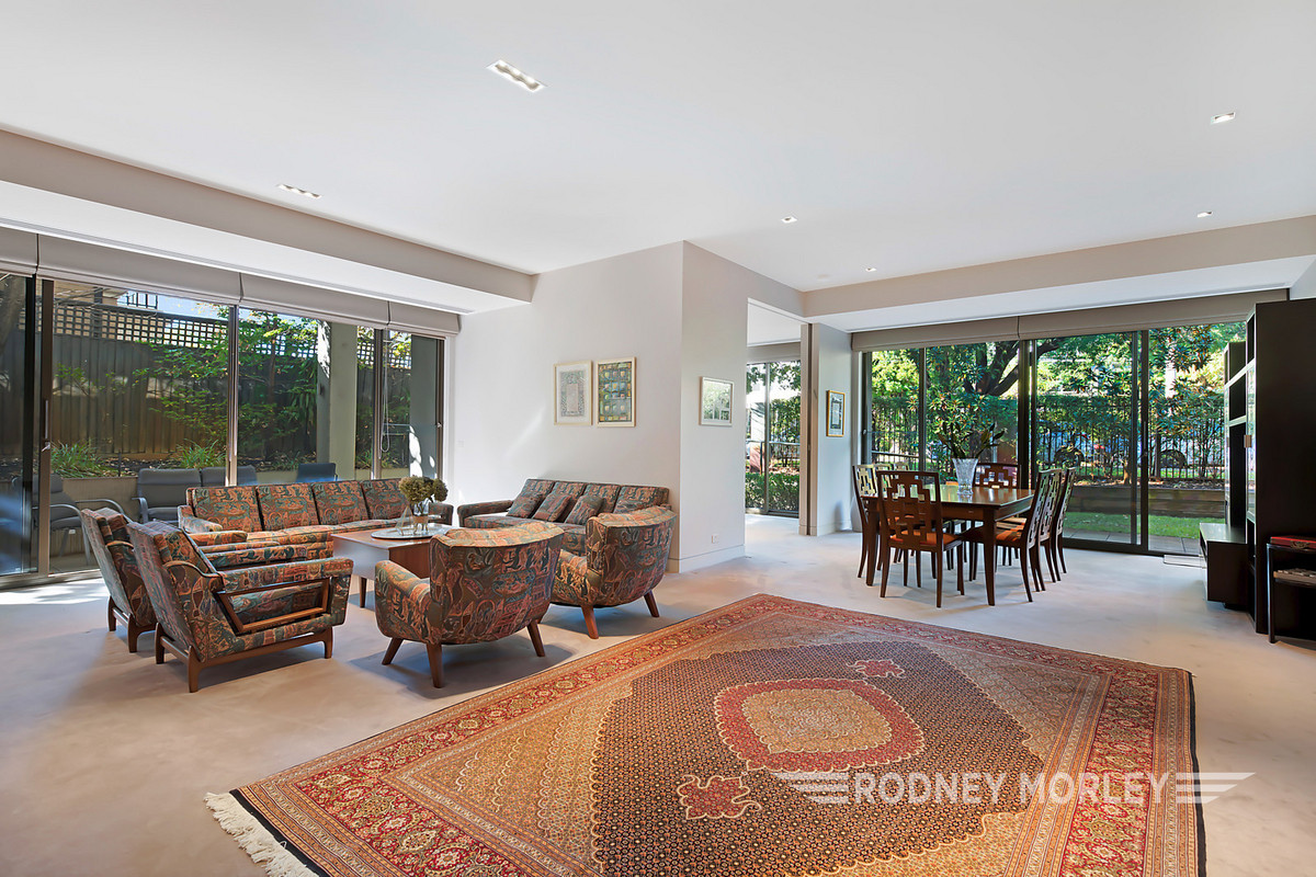 6/57 Orrong Crescent, Caulfield North - Thumbnail 2