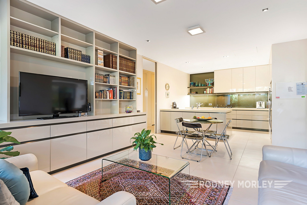 6/57 Orrong Crescent, Caulfield North - Thumbnail 3