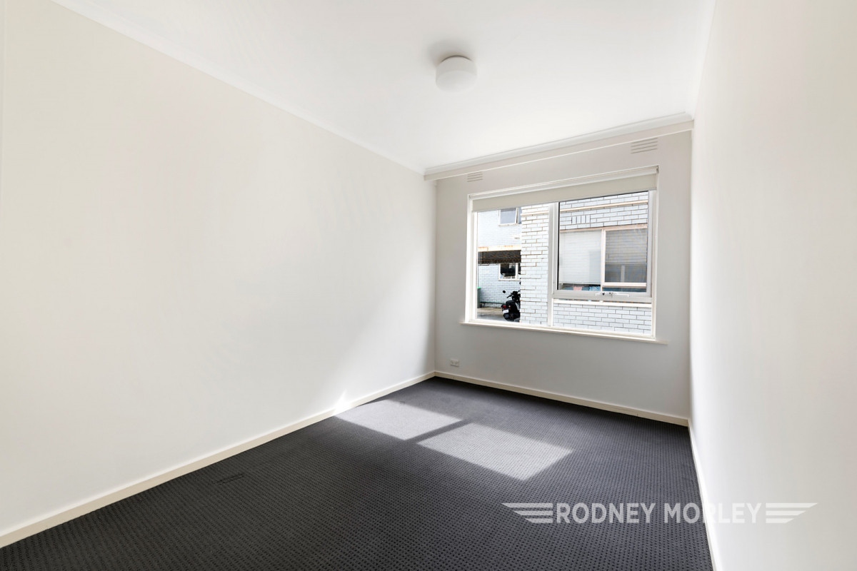 3/2B Kinross Avenue, Caulfield North - Thumbnail 8