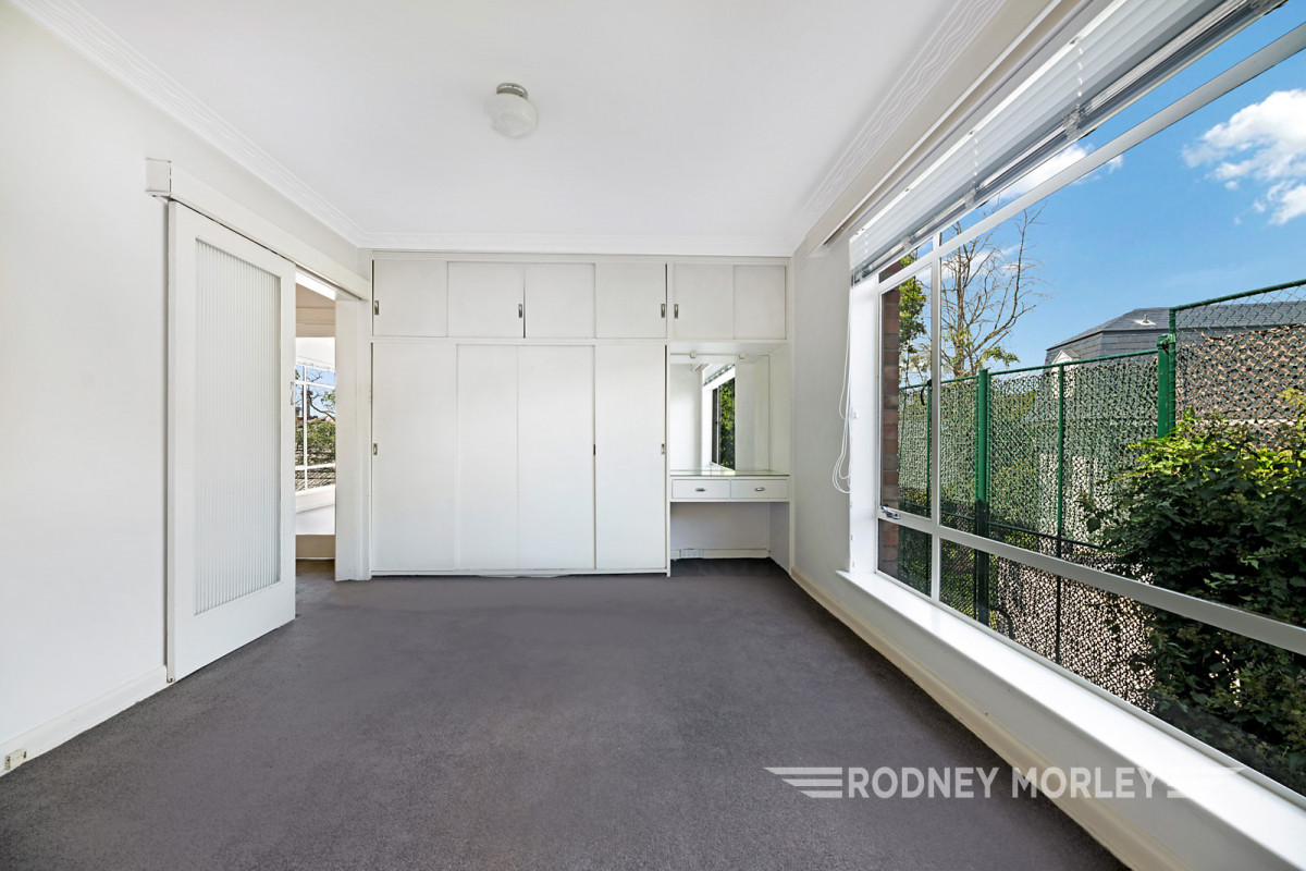 12/558 Toorak Road, Toorak - Thumbnail 8