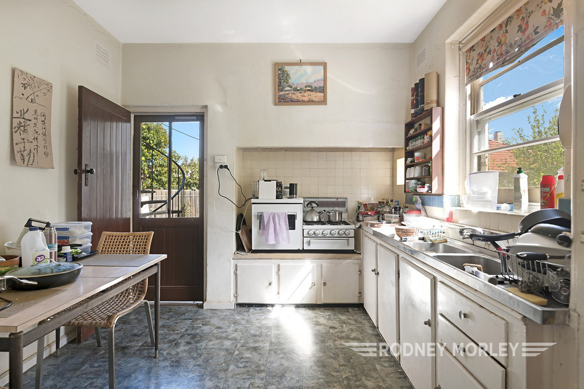 1 & 2/1 Holroyd Court, St Kilda East - Thumbnail 6
