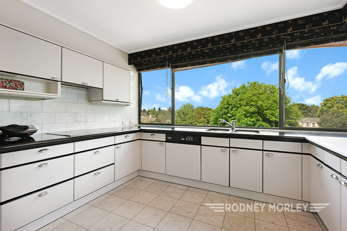 55/546 Toorak Road, Toorak - Thumbnail 8