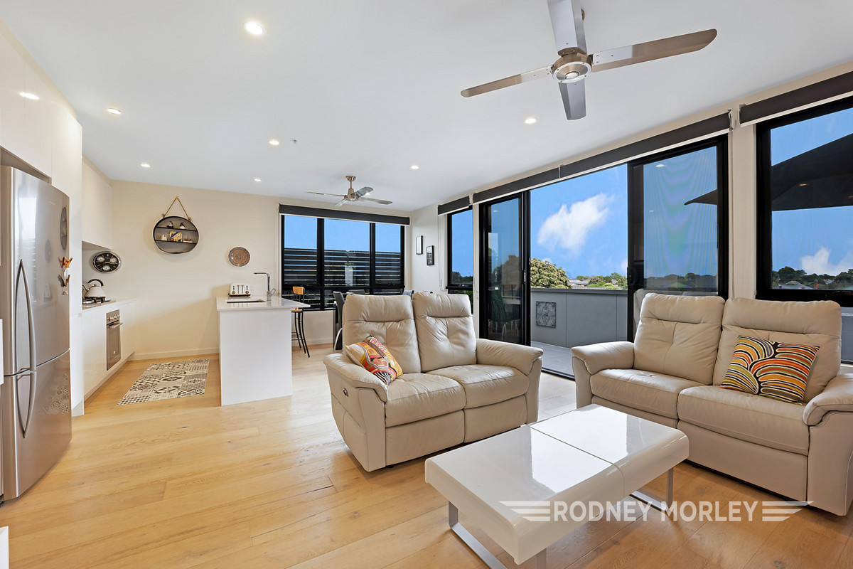 208/25 Truganini Road, Carnegie - Thumbnail 4