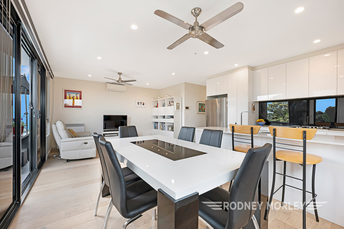 208/25 Truganini Road, Carnegie - Thumbnail 5